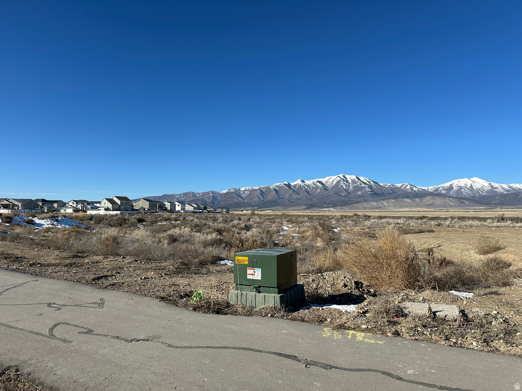 8029 N BRISTLE CONE RD Eagle Mountain, UT 84005