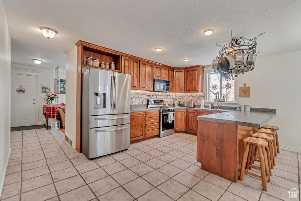 4143 S SCHOONER DR Saratoga Springs, UT 84045