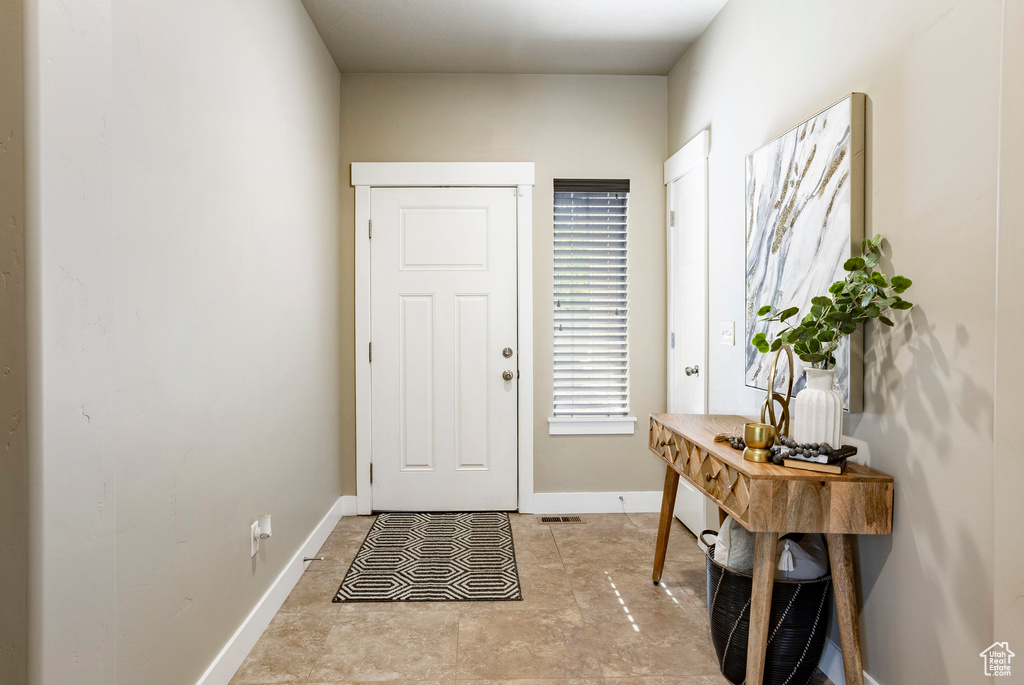 Entryway with baseboards