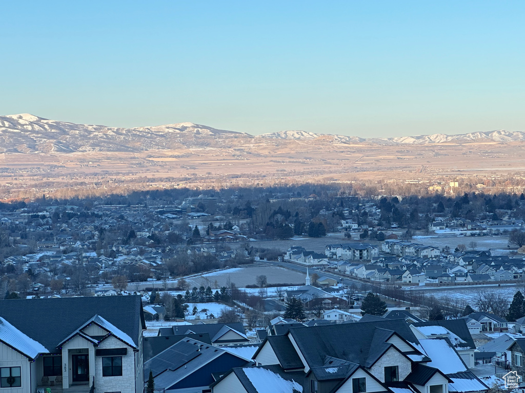 View of city featuring a mountain view