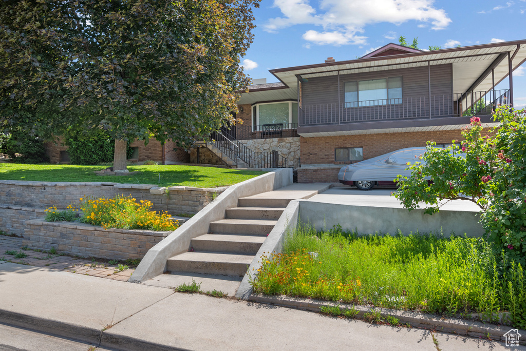 1975 LAGUNA VISTA DR Orem, UT 84058