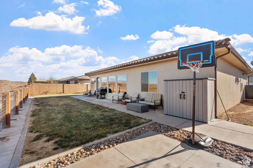Photo 7 for MLS #2061294 at 5936 S Desert Crest Dr