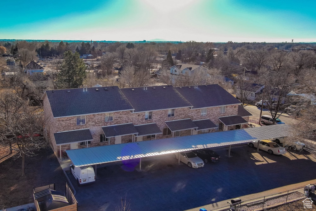 Birds eye view of property