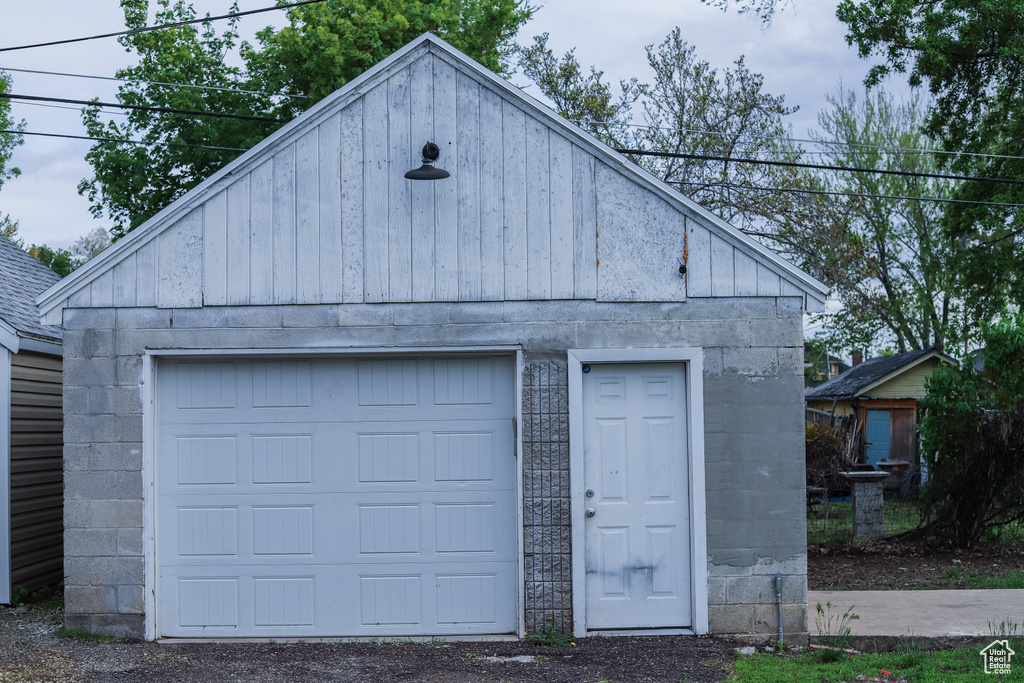 View of detached garage