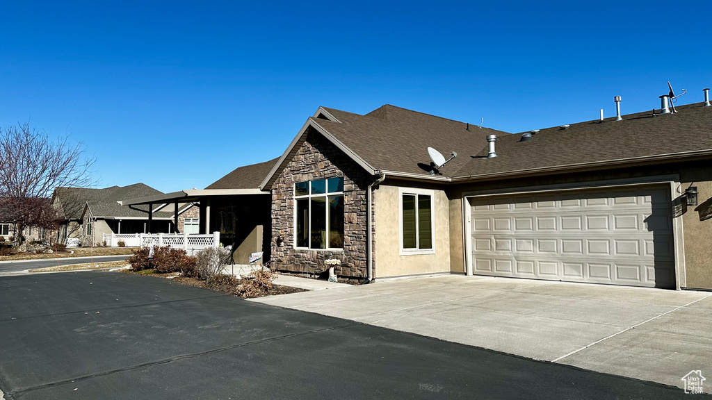 View of front of house featuring a garage