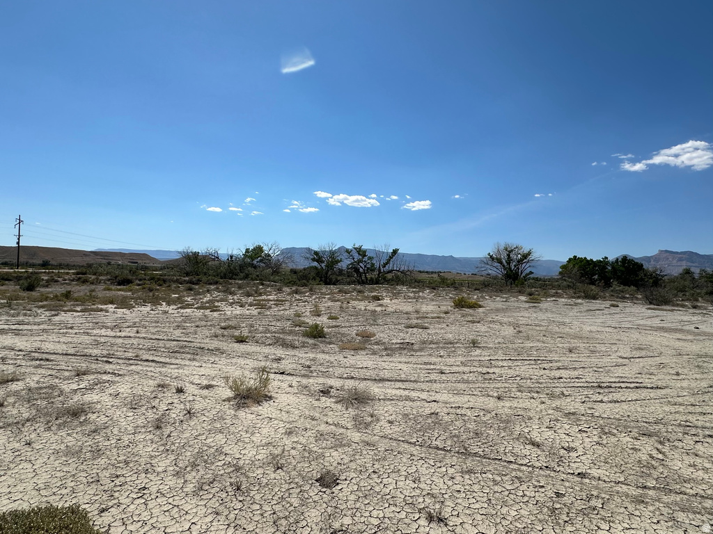 3250 W STATE ROAD 155 Cleveland, UT 84518