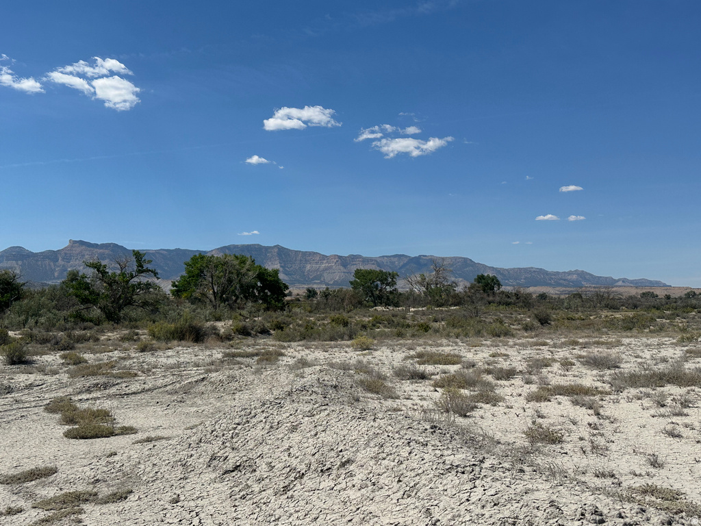 3250 W STATE ROAD 155 Cleveland, UT 84518