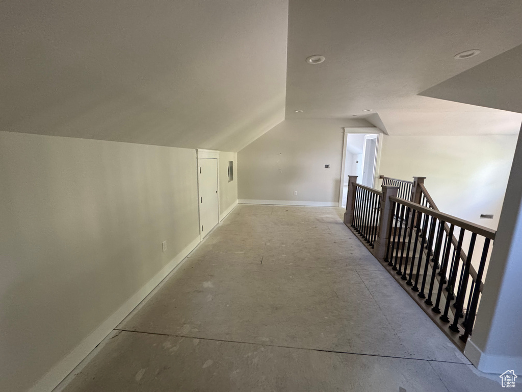 Bonus room featuring lofted ceiling and recessed lighting
