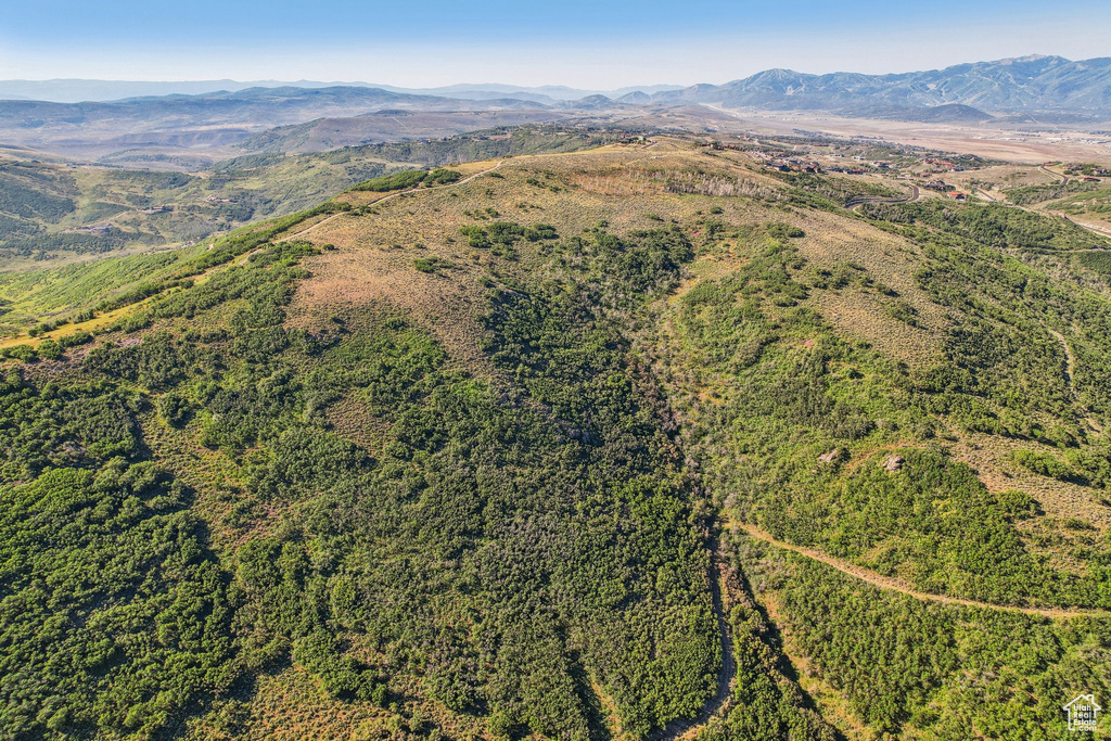 Bird\'s eye view featuring a mountain view
