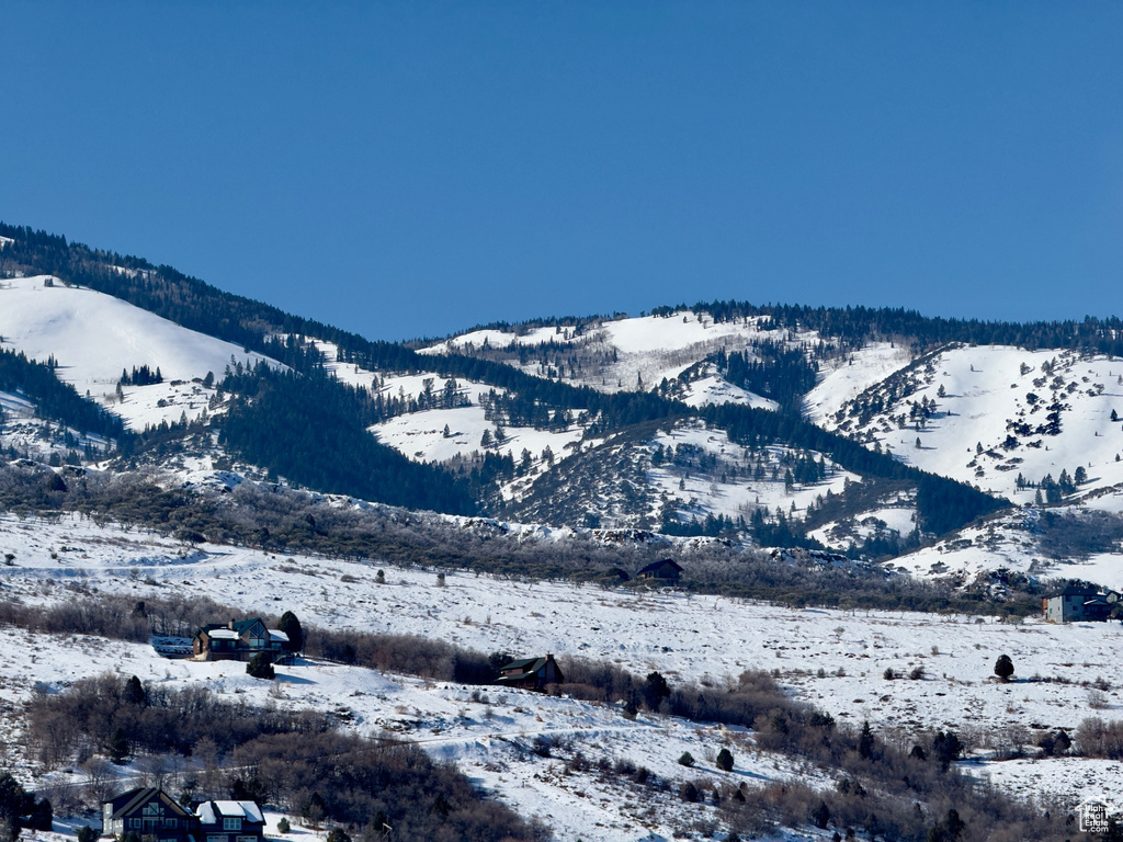 View of mountain feature