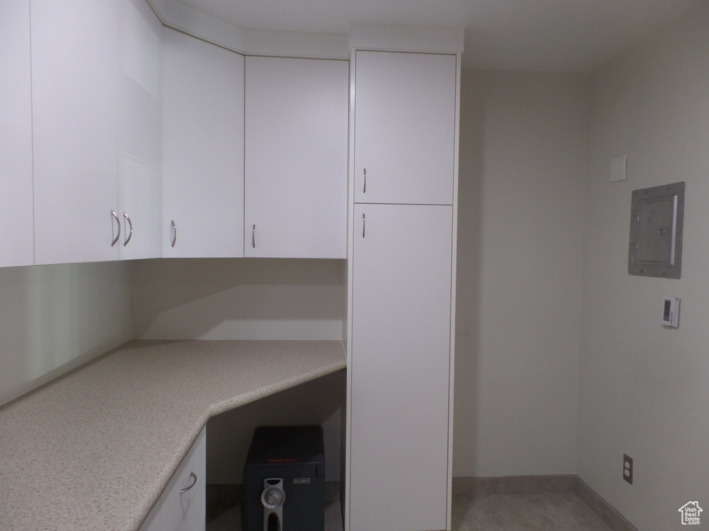 Laundry room with electric panel