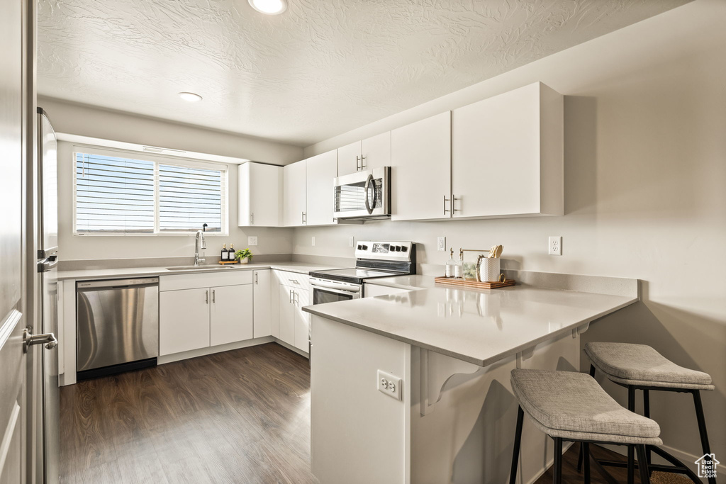Photo 4 for MLS #2062229 at 128 N Lone Rock Dr #204