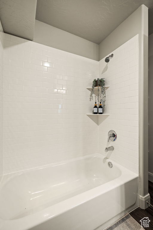 Photo 16 for MLS #2062229 at 128 N Lone Rock Dr #204