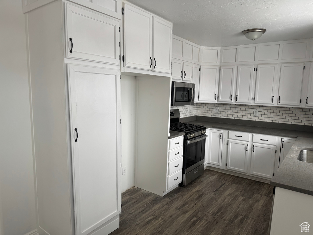 241 E UTAH AVE Tooele, UT 84074