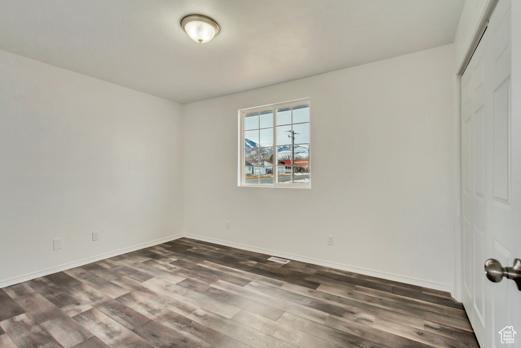 241 E UTAH AVE Tooele, UT 84074