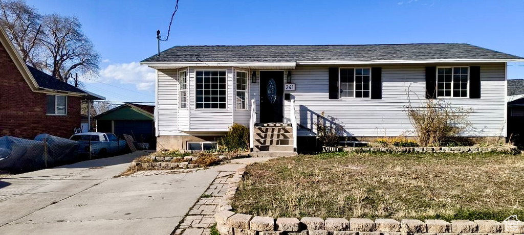 241 E UTAH AVE Tooele, UT 84074