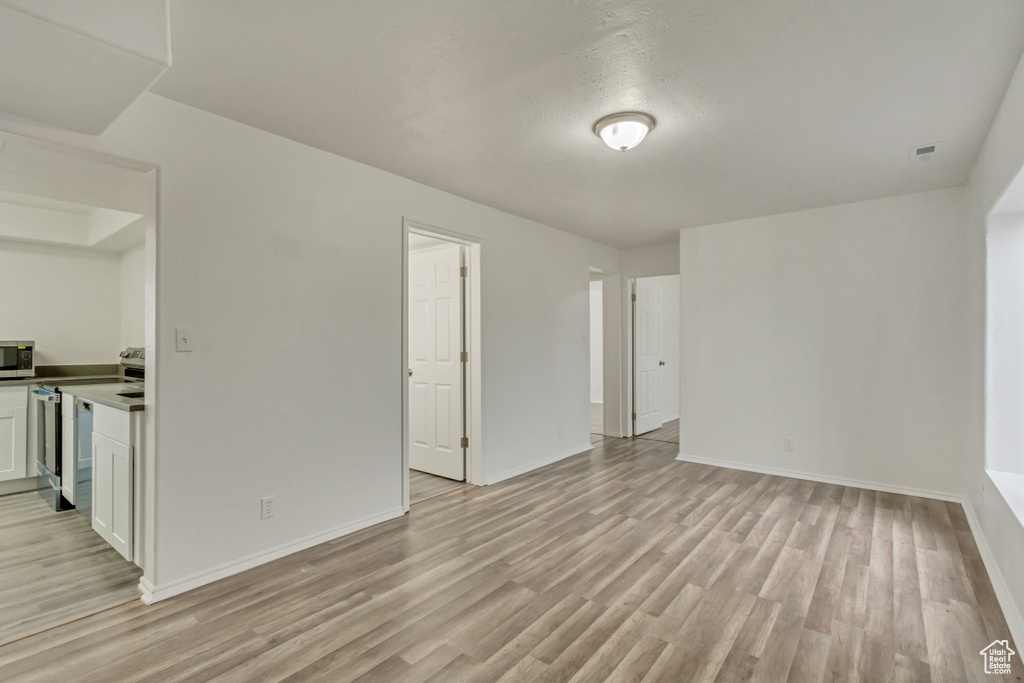 241 E UTAH AVE Tooele, UT 84074