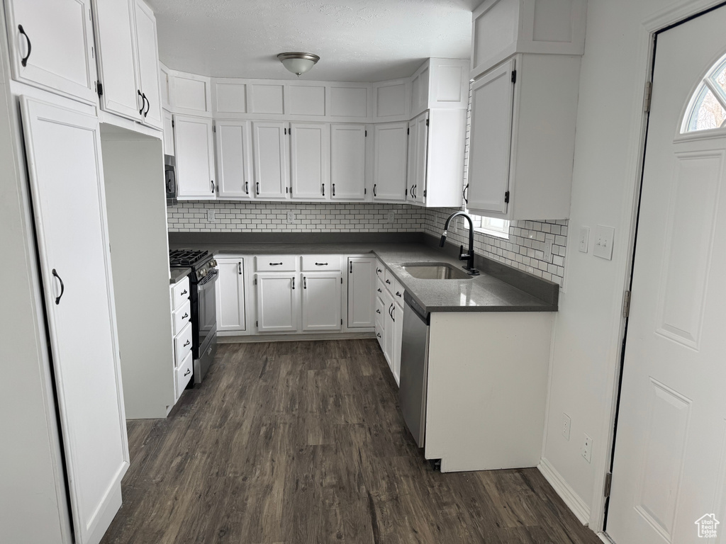 241 E UTAH AVE Tooele, UT 84074