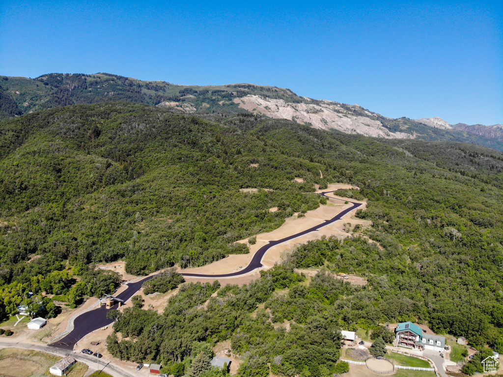2697 E 4675 N Liberty, UT 84310