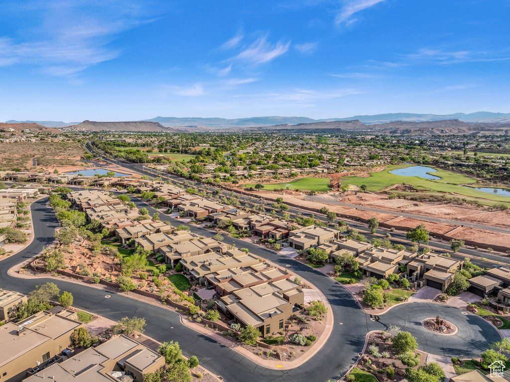 Bird's eye view with a mountain view