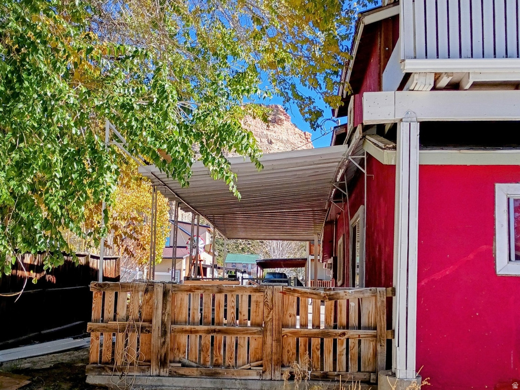 5931 N 550 E Kenilworth, UT 84529