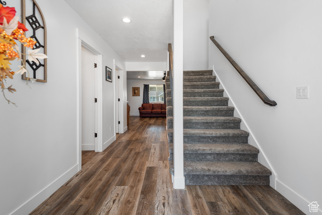 3091 N 2450 W Farr West, UT 84404