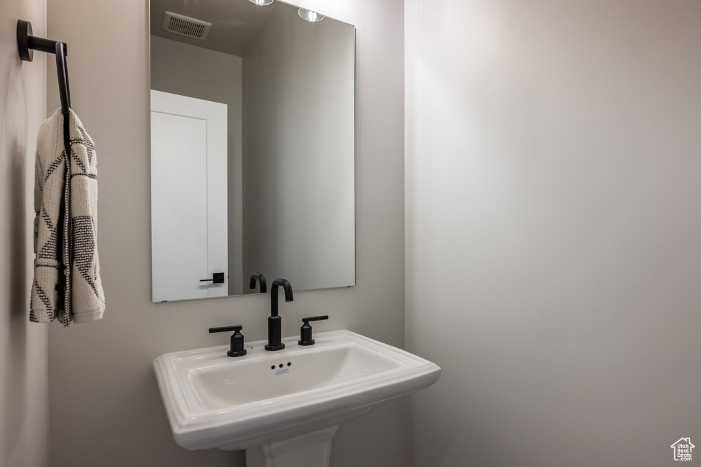 Bathroom with a sink