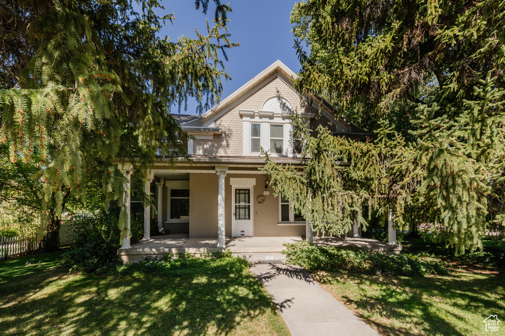 Photo 2 for MLS #2062981 at 291 N Main St