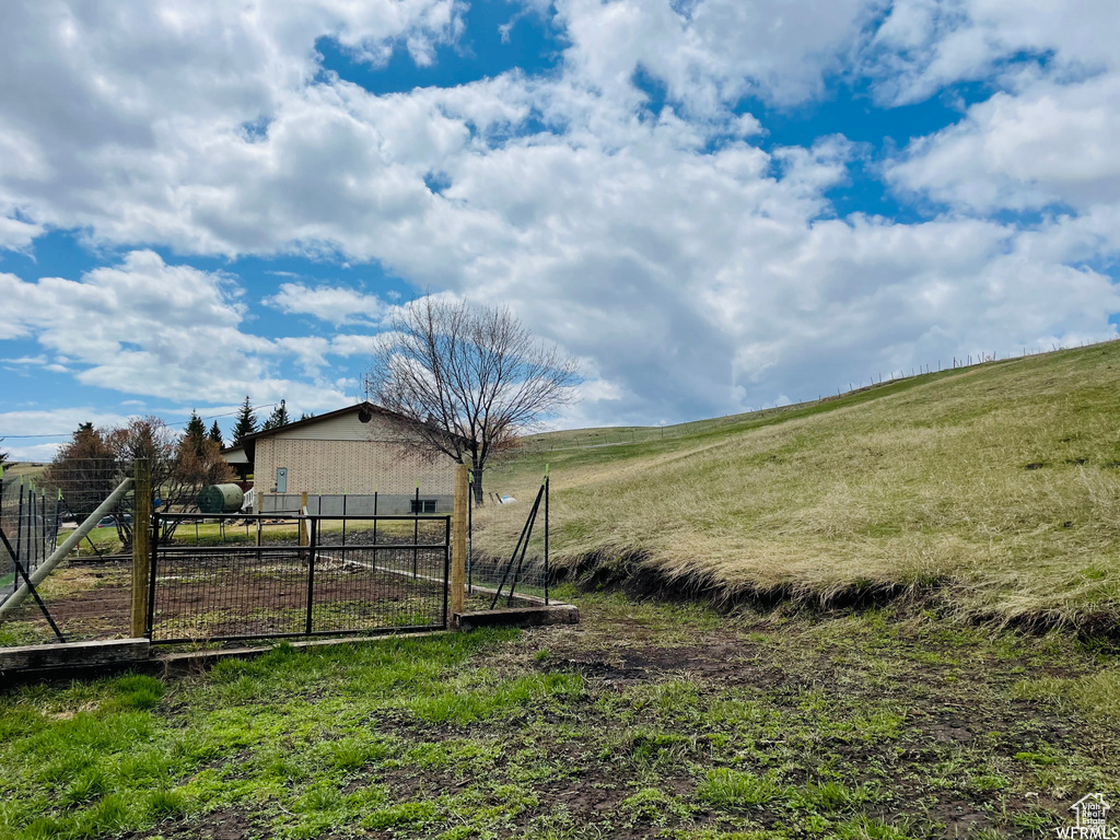 View of yard featuring a rural view