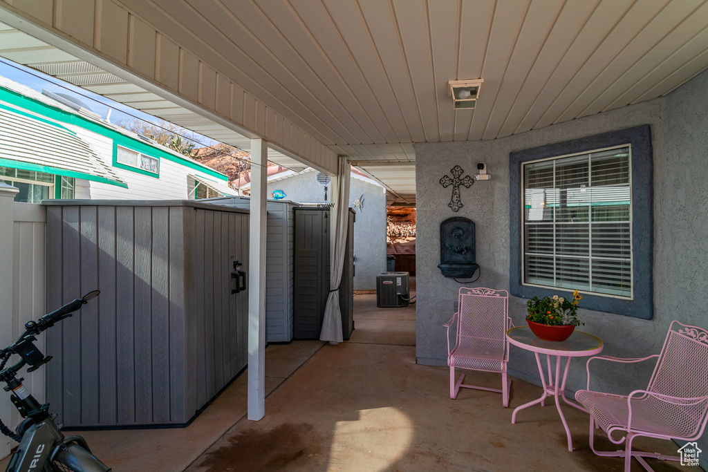 Photo 22 for MLS #2063058 at 2990 E Riverside Dr #26