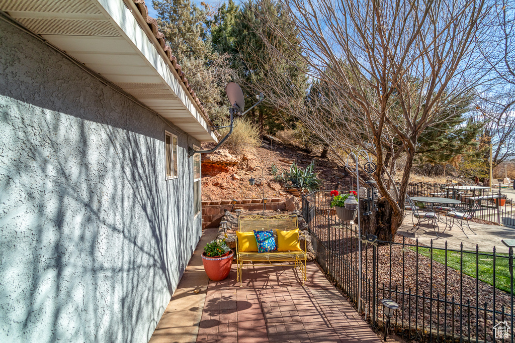Photo 29 for MLS #2063058 at 2990 E Riverside Dr #26