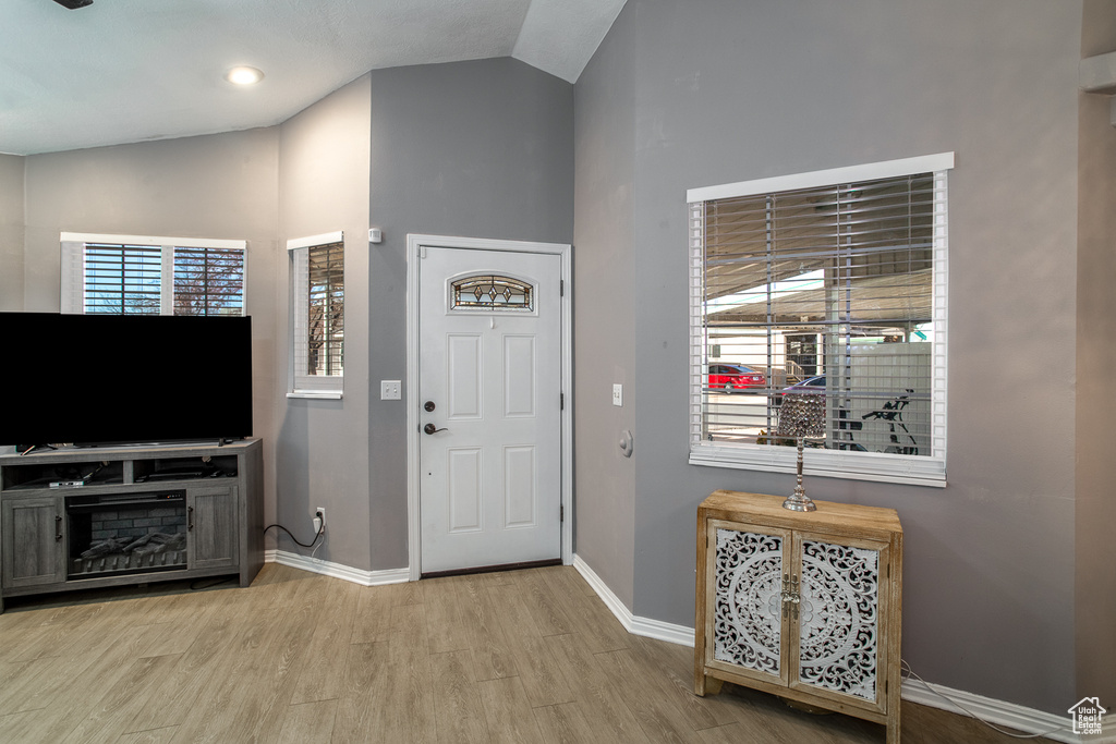 Photo 3 for MLS #2063058 at 2990 E Riverside Dr #26