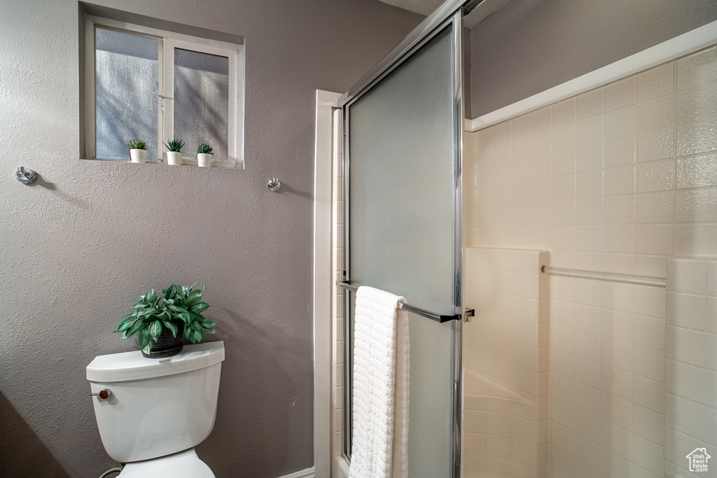Photo 15 for MLS #2063058 at 2990 E Riverside Dr #26