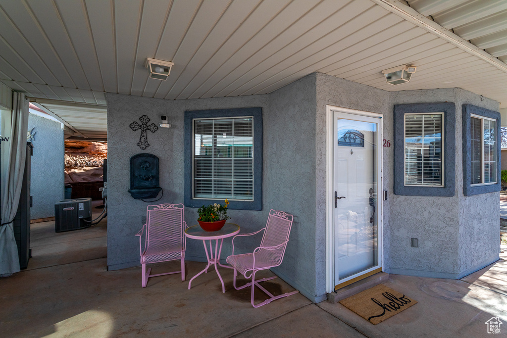Photo 2 for MLS #2063058 at 2990 E Riverside Dr #26