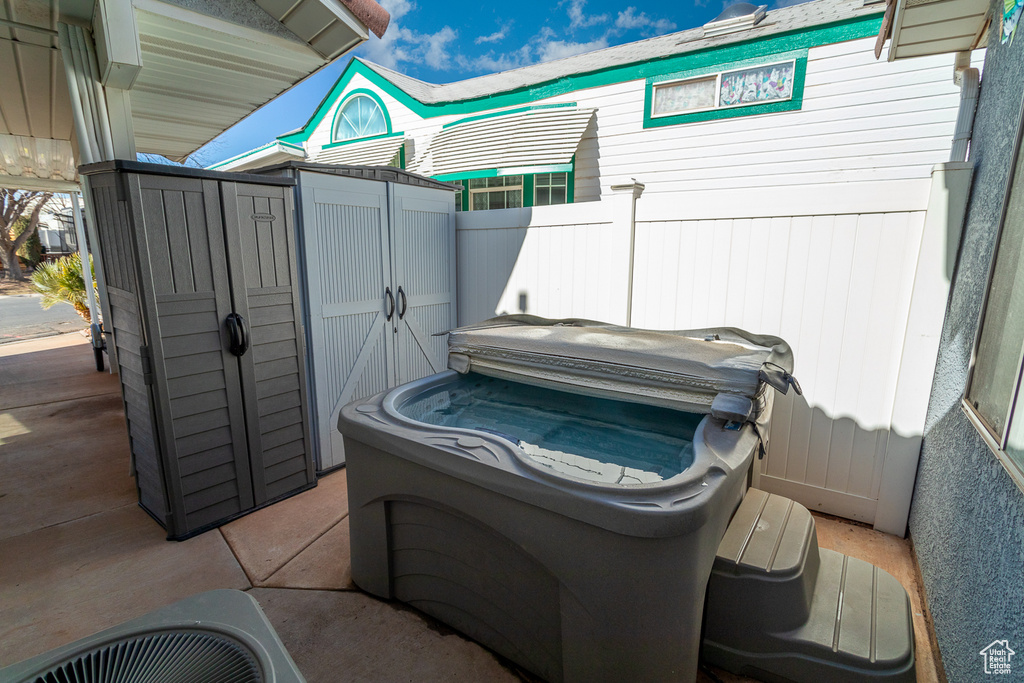 Photo 23 for MLS #2063058 at 2990 E Riverside Dr #26