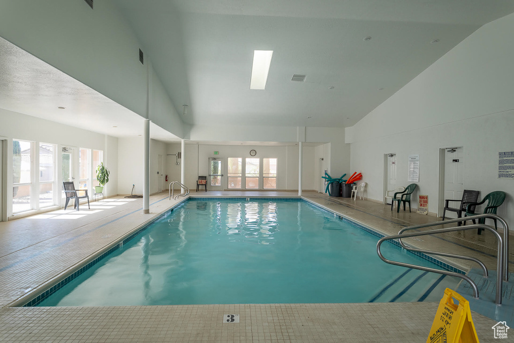 Photo 42 for MLS #2063058 at 2990 E Riverside Dr #26