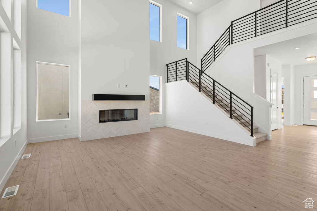 Photo 6 for MLS #2063124 at 5946 W Eric Mountain Ln #103