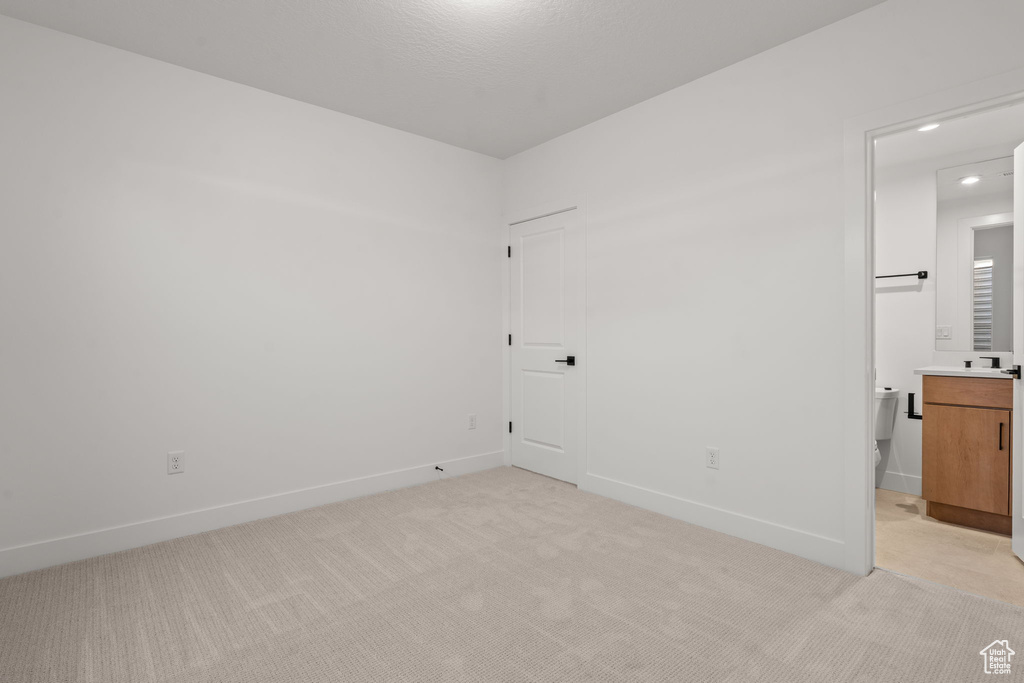 Photo 14 for MLS #2063124 at 5946 W Eric Mountain Ln #103