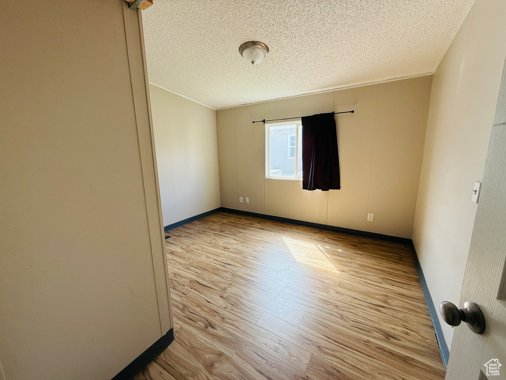 Photo 10 for MLS #2063206 at 1545 N 210 East