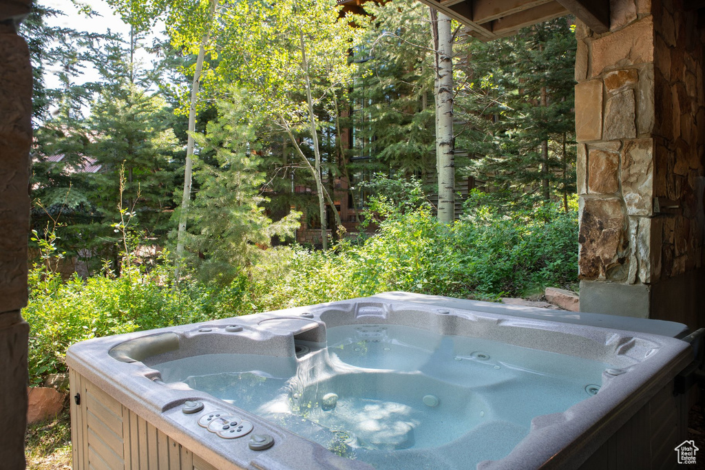 2350 W RED PINE CT Park City, UT 84098