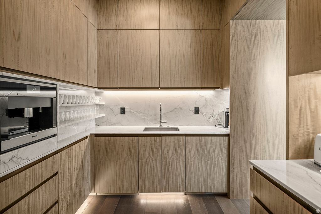 246 WHITE PINE CANYON RD Park City, UT 84060