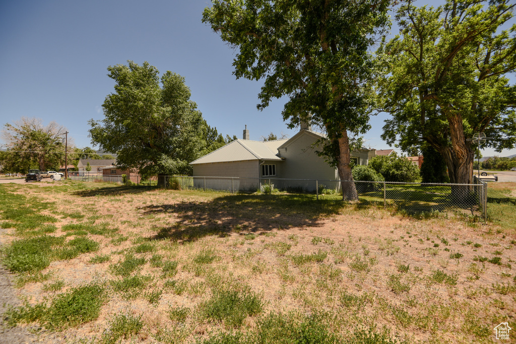 490 N 300 E Beaver, UT 84713
