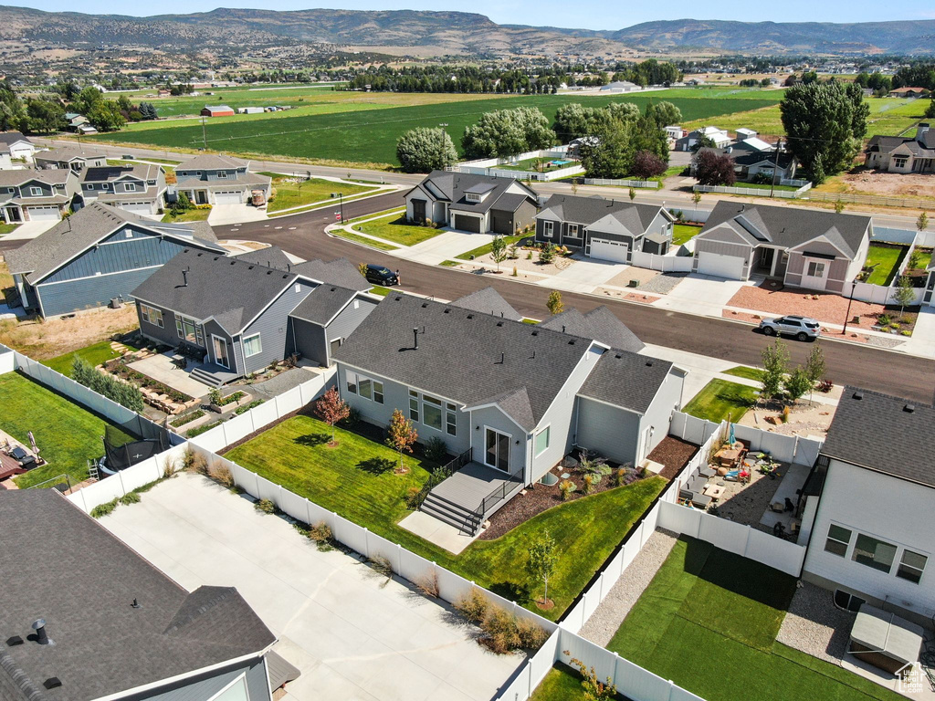 Bird's eye view featuring a mountain view