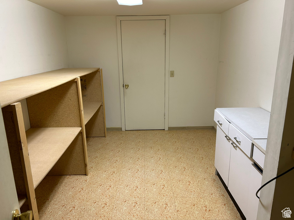 5578 S 1000 E South Ogden, UT 84405