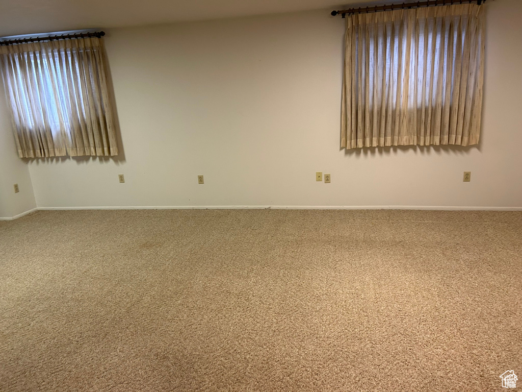 5578 S 1000 E South Ogden, UT 84405