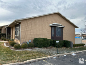 5578 S 1000 E South Ogden, UT 84405
