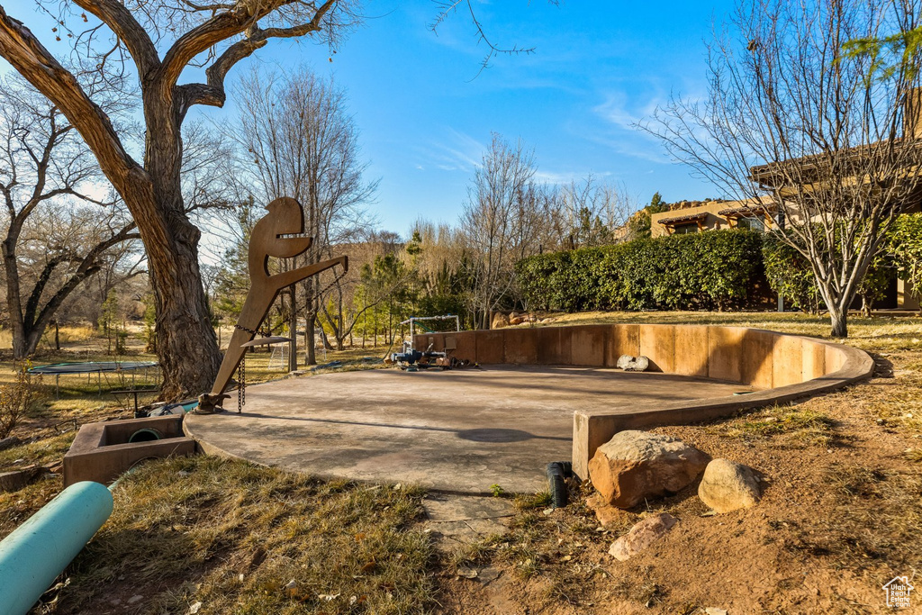 View of surrounding community