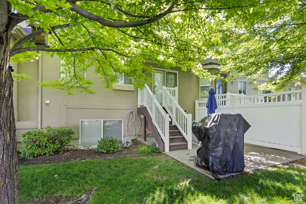 700 S CLEARWATER FALLS DR Layton, UT 84041