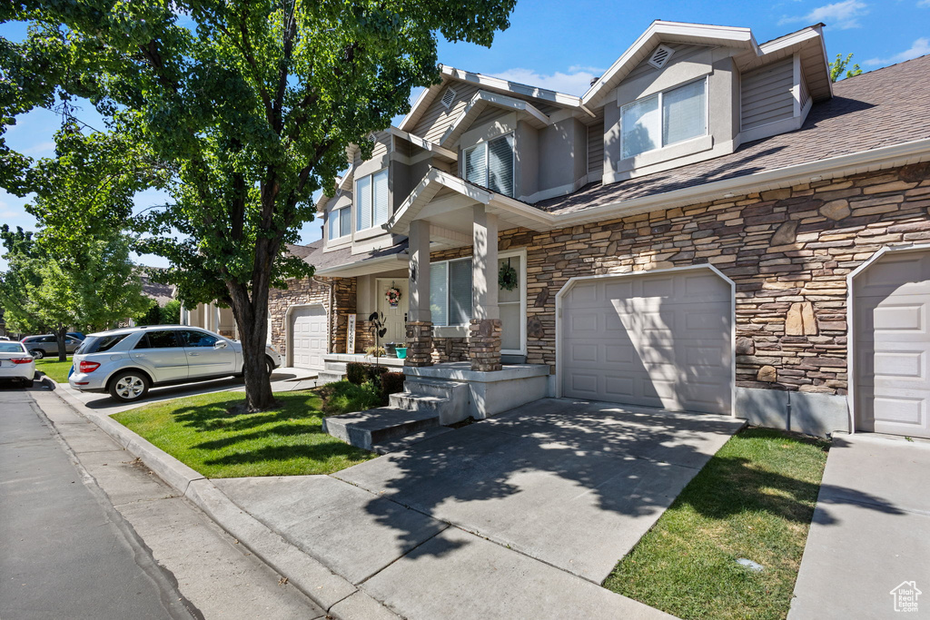 700 S CLEARWATER FALLS DR Layton, UT 84041