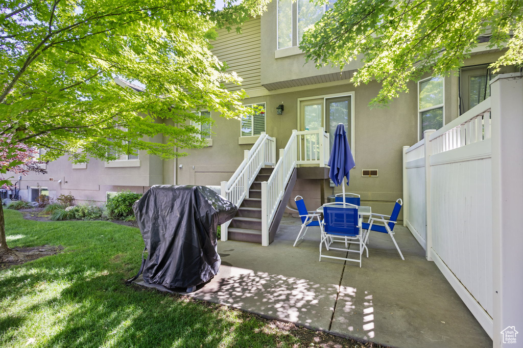 700 S CLEARWATER FALLS DR Layton, UT 84041